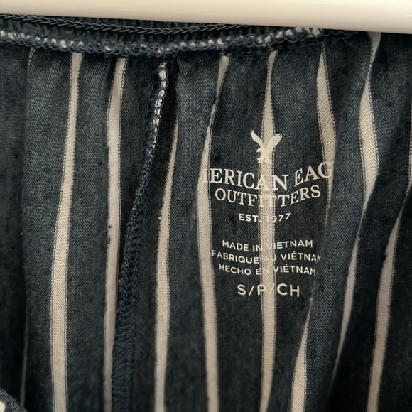 Off the shoulder top - Picture 3 of 3